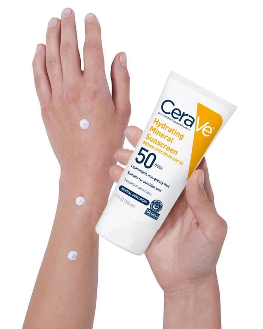 CeraVe Hydrating Mineral Sunscreen Body Lotion - Image 3